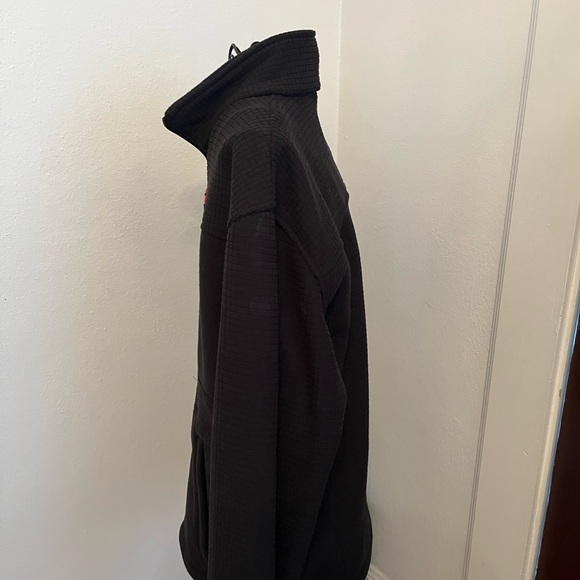 New Balance Black Performance Jacket - Picture 4 of 13